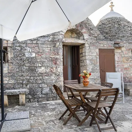 Trullo Relax Villa